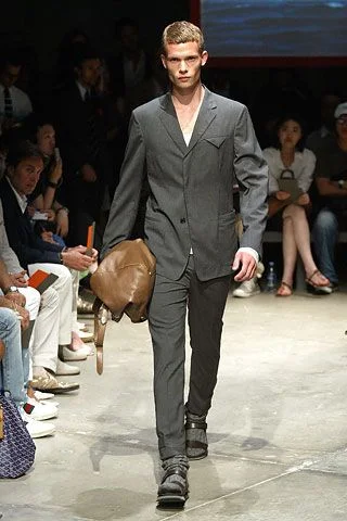 Look 10